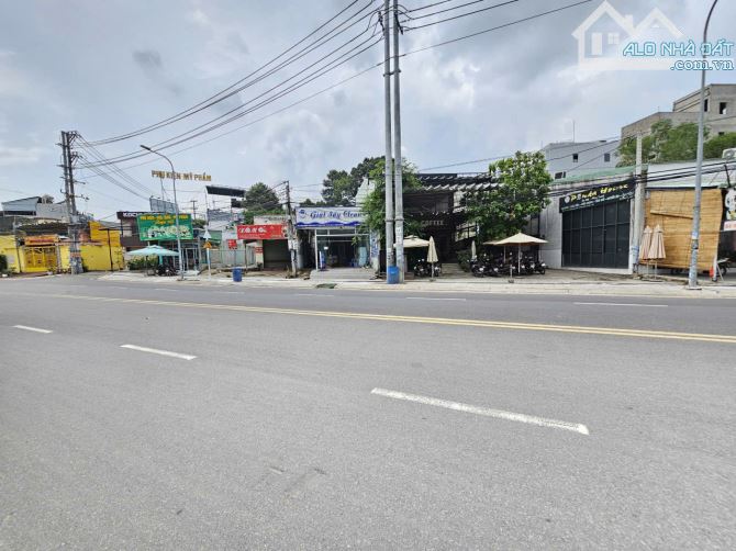 Nhà mặt tiền kinh doanh đường Lương Định Của, ký túc xá khu B làng ĐHQG, 2748 Dĩ An - 1