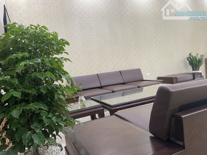 Mặt phố Trần Đại Nghĩa-Đại La,lô góc,2 mặt tiền lớn, giữ tiền, sinh lời, KD ngay - 1