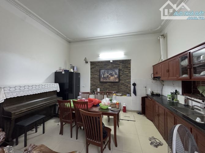 🌸🌿✨ bán nhà 4 tầng thạch bàn – lô góc 65m², ô tô vào tận nhà – 10,08 tỷ ✨🌿🌸 - 1