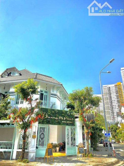 Cho thuê biệt thự phường An Phú Quận 2 👉 Căn góc số 76 ĐƯỜNG SỐ 52, ngang 10m Giá Tốt - 1