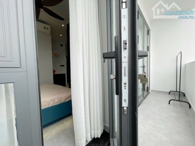 Cho thuê phòng Q4, gần ĐH Luật, cầu Kênh tẻ - 1