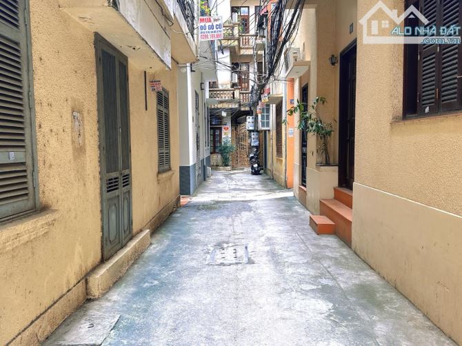 BÁN NHÀ HOÀNG CẦU – 47M² – 4 TẦNG – 17 TỶ – Ô TÔ ĐỖ CỬA – Ở NGAY-TRUNG TÂM ĐỐNG ĐA - 1