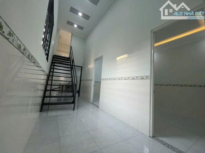 Nhà góc 2 MT đẹp, gần trường Trấn Biên, đường nhựa 6m thông chỉ 3,5 tỷ - 1