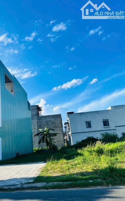 Bán lô đất đường 7.5m hướng Nam vỉa hè rộng 7.5m chỉ 4.4 tỷ đường Kiều Sơn Đen - Hòa Xuân - 1