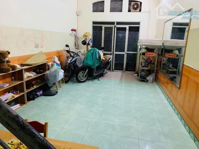 🏡 5.75 TỶ – NHÀ 30M², 3 TẦNG TAM TRINH – 30M RA Ô TÔ TRÁNH – SỔ ĐỎ RIÊNG NỞ HẬU - 1