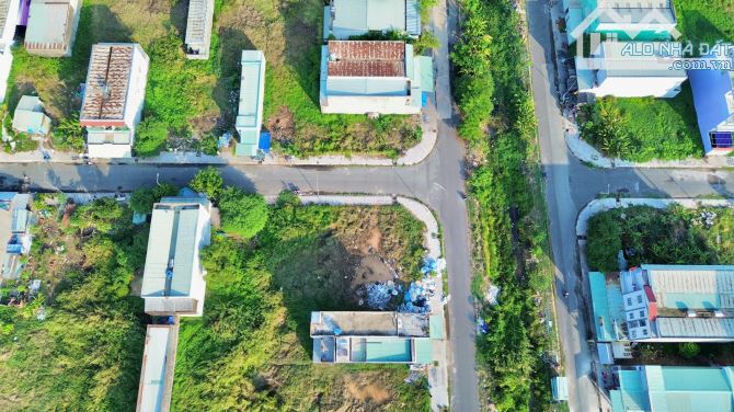 Đất nền 126m² khu dân cư hiện hữu xây dựng tự do - 1