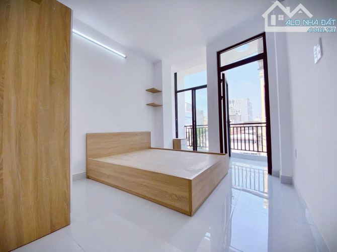 Căn Hộ Có Ban Công Tại CMT8 Quận 10 Gần Toà Viettel, ĐH Bách Khoa, UEH, Huflit - 1