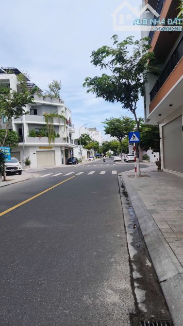 LÔ ĐẸP ĐỐI DIỆN XÉO CÔNG VIÊN VCN PHƯỚC LONG 2, ĐƯỜNG A2 - 13M, BAO TẤC CẢ PHÍ THUẾ - 1
