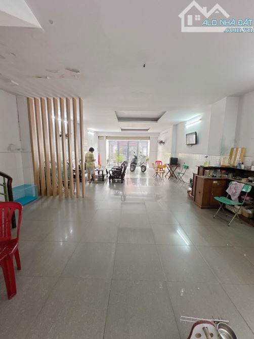 MUA ĐẤT TẶNG NHÀ ĐẸP  - XE HƠI NGỦ TRONG NHÀ- 85m2 -PHAN HUY ÍCH- NHỈNH NHẸ 9 tỷ - 1