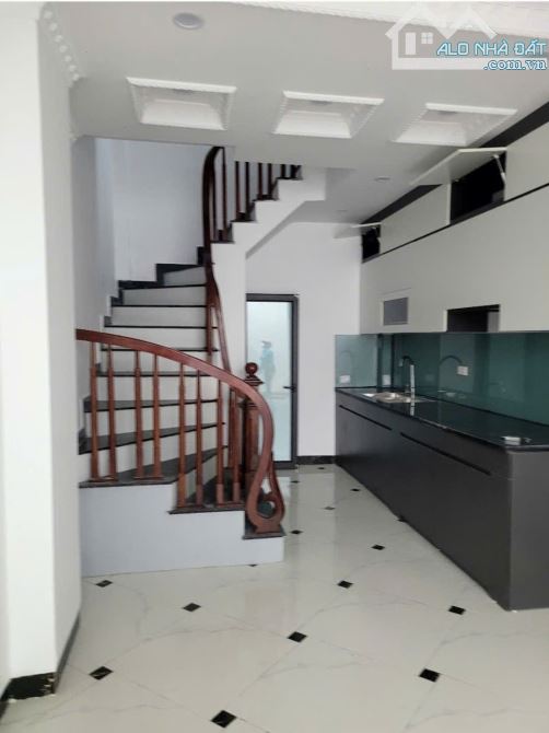 CƠ HỘI HIẾM - NHÀ MỚI 5 TẦNG - TRUNG TÂM TỨ HIỆP - THANH TRÌ - GIÁ 5.35 TỶ - 1