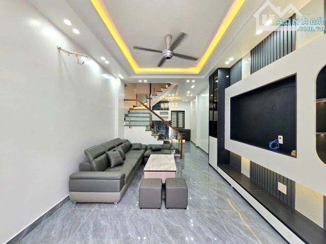 Bán nhà 4 tầng Hào Khê, Kênh Dương, Lê Chân 42m2, giá 4,25tỷ - 1