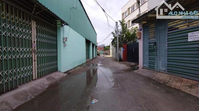 CHO THUÊ KHO ĐẸP GÓC 2 MẶT TIỀN Đường Võ Văn Hát, L Trường, Quận 9 Diện tích: 5,5 x 25= - 1