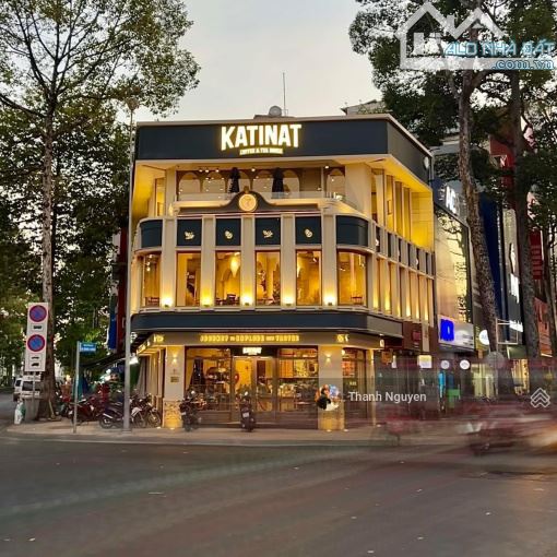 Góc 2MT Nguyễn Thị Minh Khai + Tôn Thất Tùng, Q1 - 12x18m 2 Tầng - HĐT 400tr/th  giá 100ty - 1