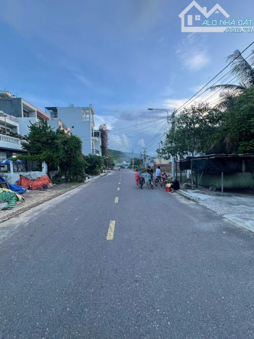 💥Bán Đất Lê Phụ Trần TVSMT P. Nhơn Bình Quy Nhơn , 172m2 , Ngang 8m  ❗6 TỶ  xxx triệu - 1