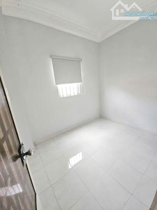 Bán nhà 2 lầu mặt tiền kinh doanh đường Hưng Phú P.8 Quận 8 - 1