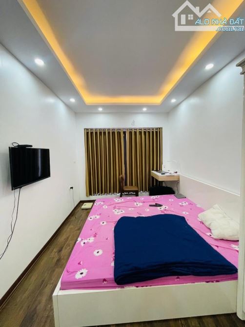 Khu Phân Lô Quân Đội Bạch Mai, Ô tô ,55m2-4m mặt tiền,9 ngủ, ngõ thông chỉ 18tỷ ! - 1