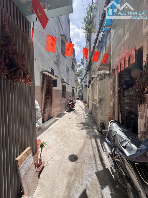 3 TÀNG KHU VIP QUẬN 10 – 4 TỶ  📍 Nhật Tảo, P.4, Quận 10 - 1