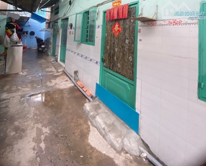 Bán nhà Chiến Lược, 2 tầng, 17m2, ngay Bình Trị Đông, gần Ngã Tư Bốn Xã, chỉ hơn 750triệu - 1