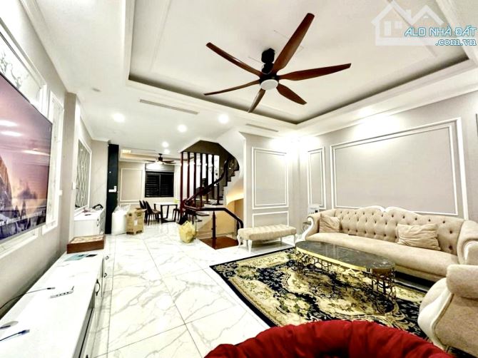 Cực ngon! Liền kề Phùng Khoang, vỉa hè, KD, ô tô tránh dừng đỗ, 2 thoáng, nhà đẹp 76m*5T - 1