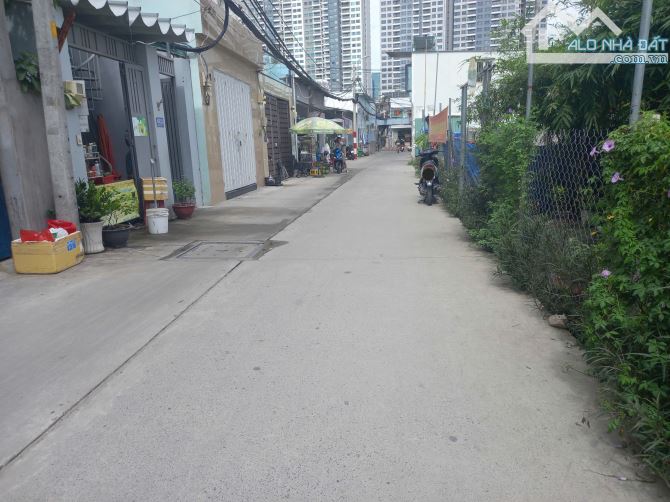 BÁN ĐẤT HẼM XE HƠI TỚI ĐẤT,ĐƯỜNG HUỲNH TẤN PHÁT,PHÚ MỸ QUẬN 7, 200M2(10X20)-GIÁ 10 TỶ - 1