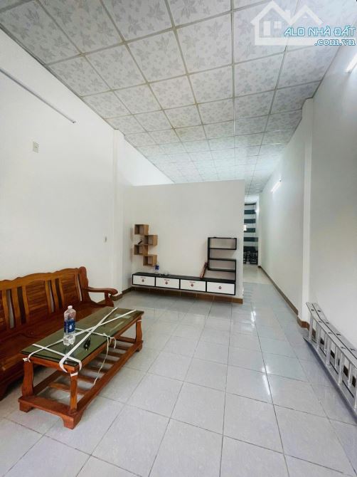 📌📌📌LÀM VIỆC TRỰC TIẾP GIÁ TỐT !!! 🌹 Bán nhà cấp 4 kiệt 408// tôn đản - 1