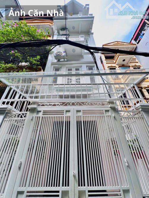 BÁN NHÀ QUAN HOA, CẦU GIẤY - 47M2 - Ô TÔ ĐỖ CỬA - LÔ GÓC - GIÁ 13 TỶ - 1