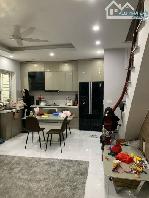 QUẢNG AN – LÔ GÓC – ÔTÔ TRÁNH - KINH DOANH – 70M² – 2 TẦNG – 5.15 TỶ (0TH3694) - 1