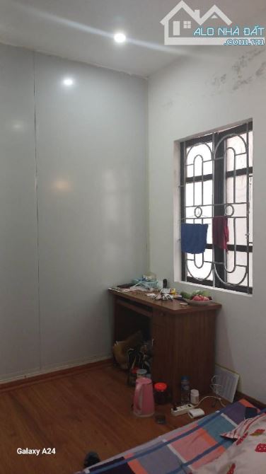 HIẾM NHẬT TẢO – LÔ GÓC - DÂN XÂY - NGÕ THÔNG – 30M² – 3 TẦNG – 5.5 TỶ (0TH3691) - 1
