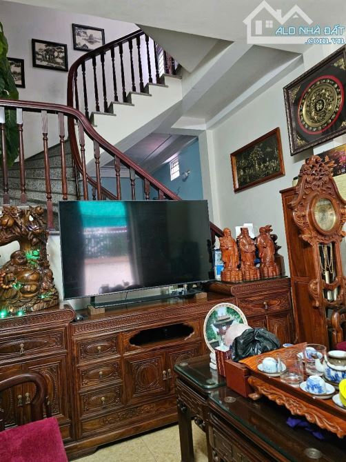 Nhà đẹp dân xây Vũ Lăng, Ngũ Hiệp Diện tích 40m², xây 3 tầng chắc chắn, thiết kế hợp lý, - 1