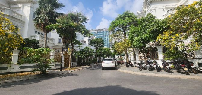 BIỆT THỰ 2 mặt tiền CITY LAND GÒ VẤP _ 4 tầng _ 210m2 💰 72 tỷ  Kế PHẠM VĂN ĐỒNG _ Emart _ - 1
