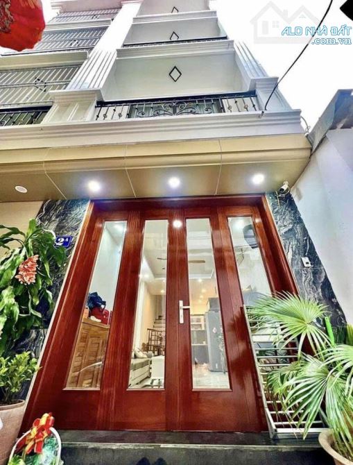 Hàng đẹp giá rẻ bay cực nhanh - Núi Trúc - 1