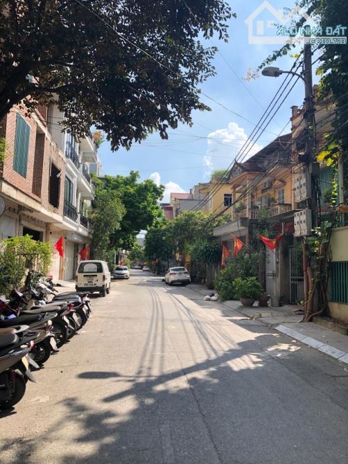 Đất Phân lô, TĐC Thanh Am 85m, vỉa hè, ô tô tránh, kinh doanh, giá đầu tư 15.6 tỷ. - 1