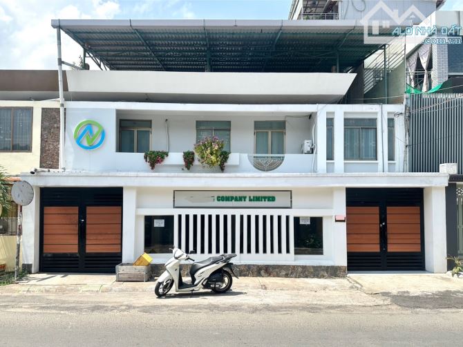 Xô Viết Nghệ Tĩnh bình Thạnh 207m2 2 tầng giá chỉ 37 tỷ - 1