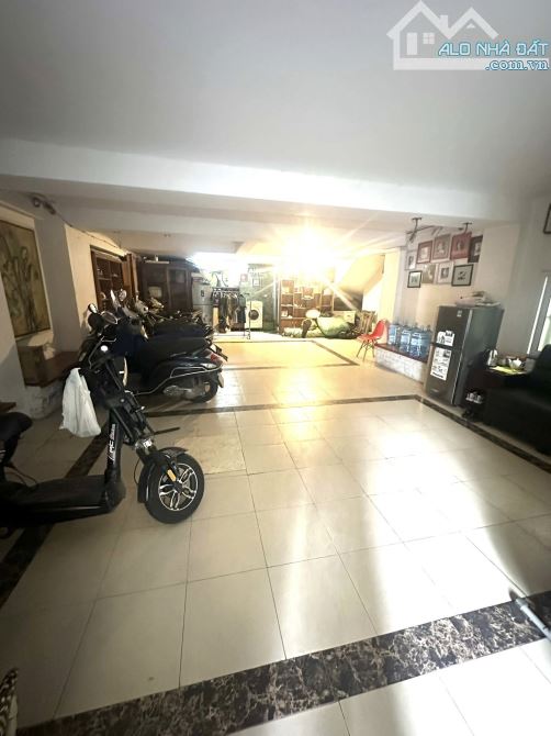 BÁN TOÀ NHÀ PHỐ LÁNG HẠ CĂN HỘ DỊCH VỤ-APARMENT-DÒNG TIỀN 110m2 9T MT 8,3m 54 tỷ. - 1