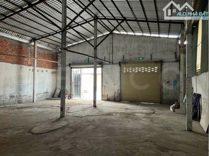 Kho xưởng 160m² có PCCC và điện 3 pha, gần vòng xoay mới Hoàng Quốc Việt - 1