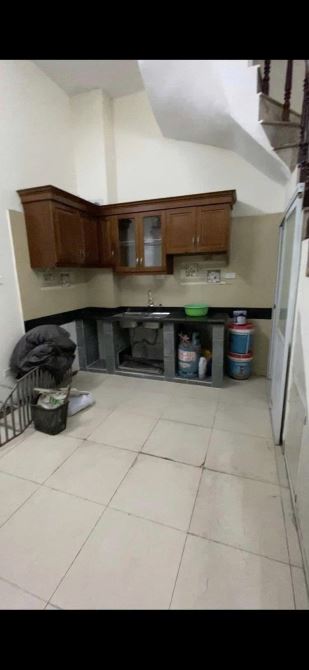 Cho thuê nhà riêng Ngõ 49 Vân Đồn Bạch Đằng Hai Bà Trưng Hà Nội. DT 20m x 4 tầng, giá 8tr - 1