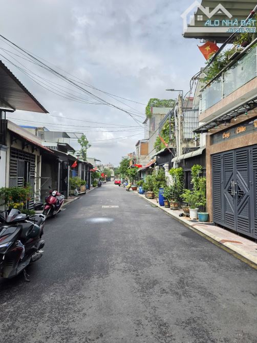 Bán nhà ngang 6m, p.Tân Đông Hiệp, Tp Dĩ An chỉ 4,3 tỷ TL M7483 - 1