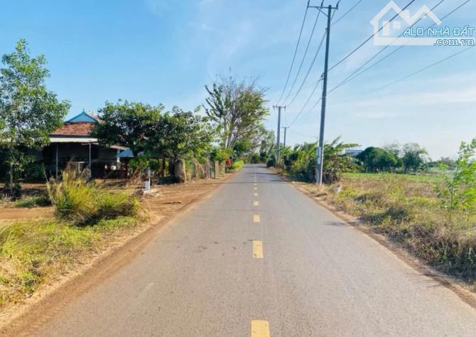 Xả gấp e cực đẹp- MẶT TIỀN PHẠM HÙNG- NGAY CỔNG KHU CÔNG NGHIỆP - ĐẤT ĐỎ - BRVT - 1