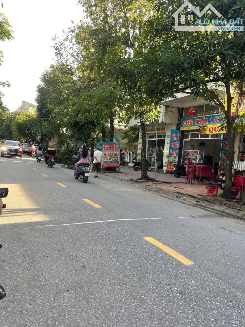 Bán đất đẹp mặt đường Lê Khôi - Phường Thành Vinh , Nghệ An