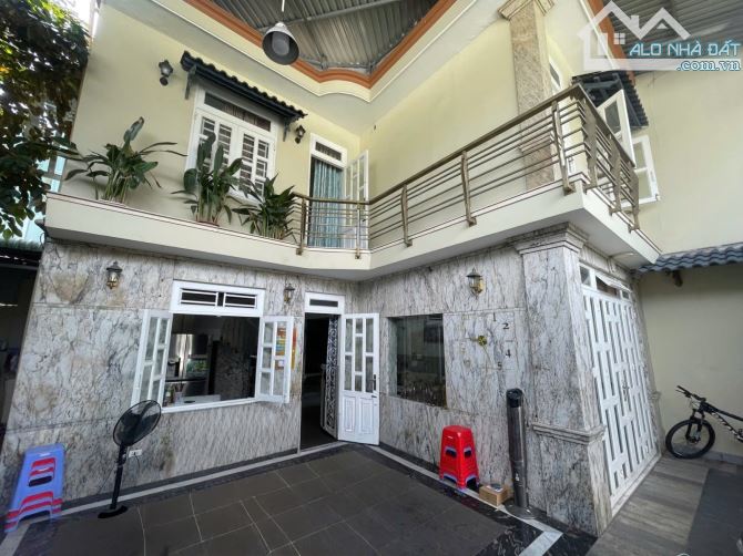 Cần Bán Nhà Tân Thới Nhất - Quận 12.  ⛔145m2 - ngang khủng.  nở hậu 15m 💰💰 9❌tỷ💰💰 Hẻm - 1