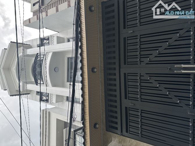 Gấp bán! Nhà 1sẹc  ĐƯỜNG SỐ 3 dtich 4.3x19m gần UBND Phường 9 HXH - thương lượng tốt - 1