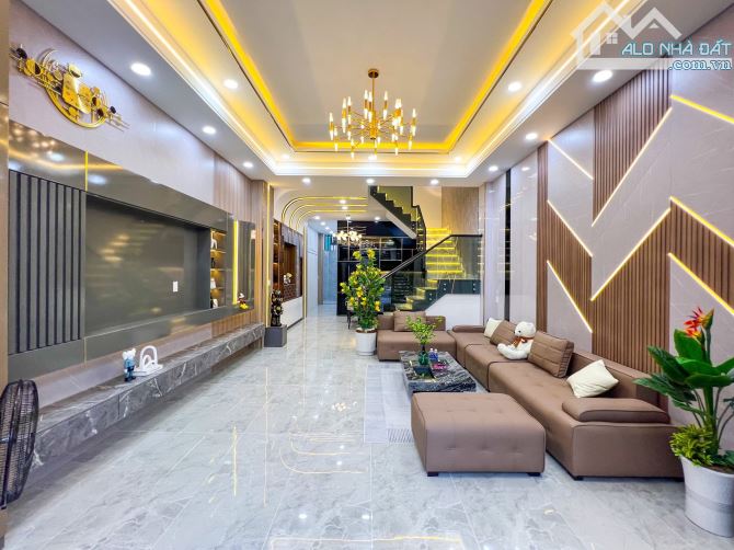 BÁN NHÀ 2 LẦU HIỆN ĐẠI ĐƯỜNG D7 KHU DÂN CƯ   HỒNG LOAN .HƯNG PHÚ CẦN THƠ - 1