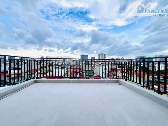 9 tầng toà xây mới, hầm ngõ Nguyễn Khang, oto vào nhà, Văn phòng CTY, 75m2. Giá 35 tỷ - 15