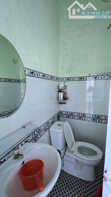 💥🏩💥Bán nhà 2 tầng mới đẹp hoàn thiện. Kiệt Ô tô Nguyễn Chánh. 84m2. Chỉ 4,48 tỹ. - 3