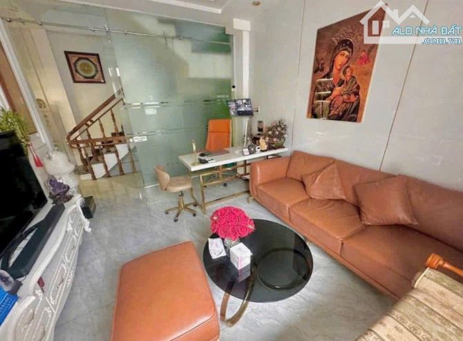 Nhà đẹp 4 tầng Kiệt Trường Chinh - 2