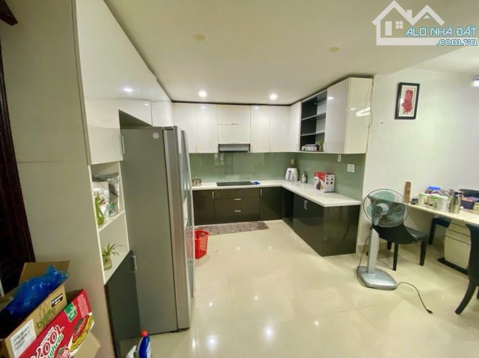 Bán Biệt thự 3 tầng mặt tiền đường Phan Văn Trị, Cẩm Lệ, Đà Nẵng - Giá 14,2  tỷ - 2