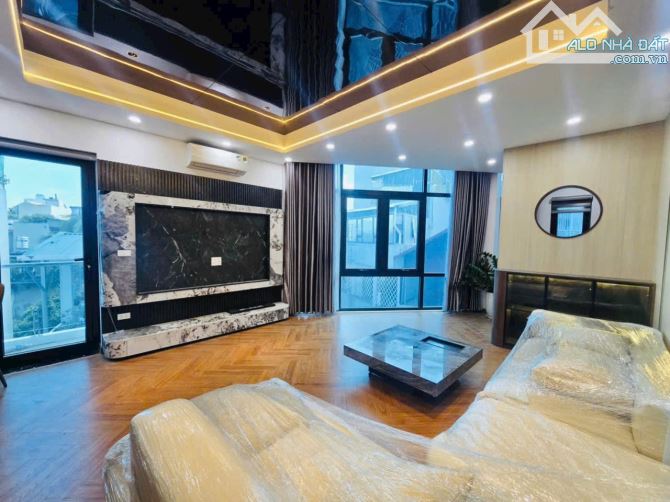 NGỌC LÂM -NGUYỄN VĂN CỪ-LONG BIÊN. 48M, 7 TẦNG, THANG MÁY, NGÕ THÔNG Ô TÔ VÀO NHÀ - 2