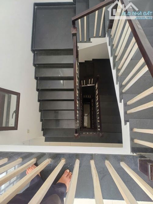 NHÀ 4 TẦNG KIÊN CỐ 5 NGỦ– GIÁ RẺ NHẤT KHU VỰC – CHỈ 7.1 TỶ ĐẤT 93M2 NGANG 6M - 2