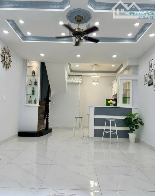 Ô TÔ ĐỖ CỬA, Nhà 3 Tầng đúc, 4PN, DTSD 90m2, P5 Phú Nhuận, nhỉnh 6ty. - 2