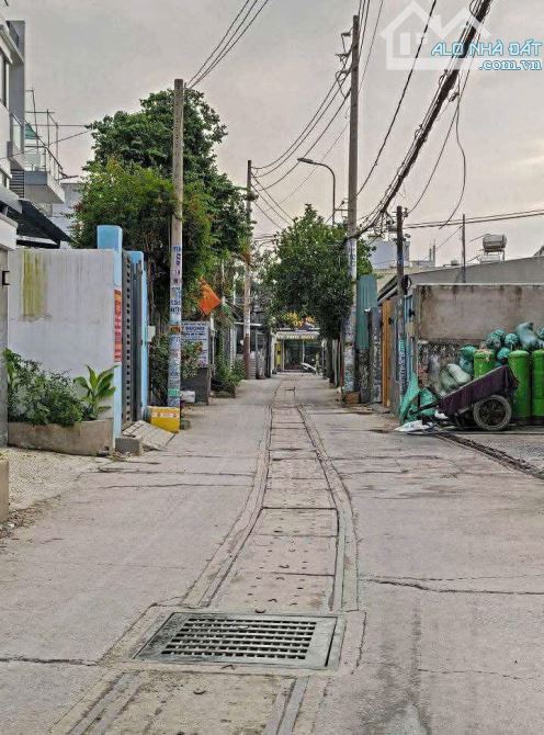 BÁN NHÀ TRỌ  4,2 x 23M SHR TRUNG MỸ TÂY – QUẬN 12 HẺM XE HƠI THÔNG GIÁ CHỈ 48TR/M2 - 2